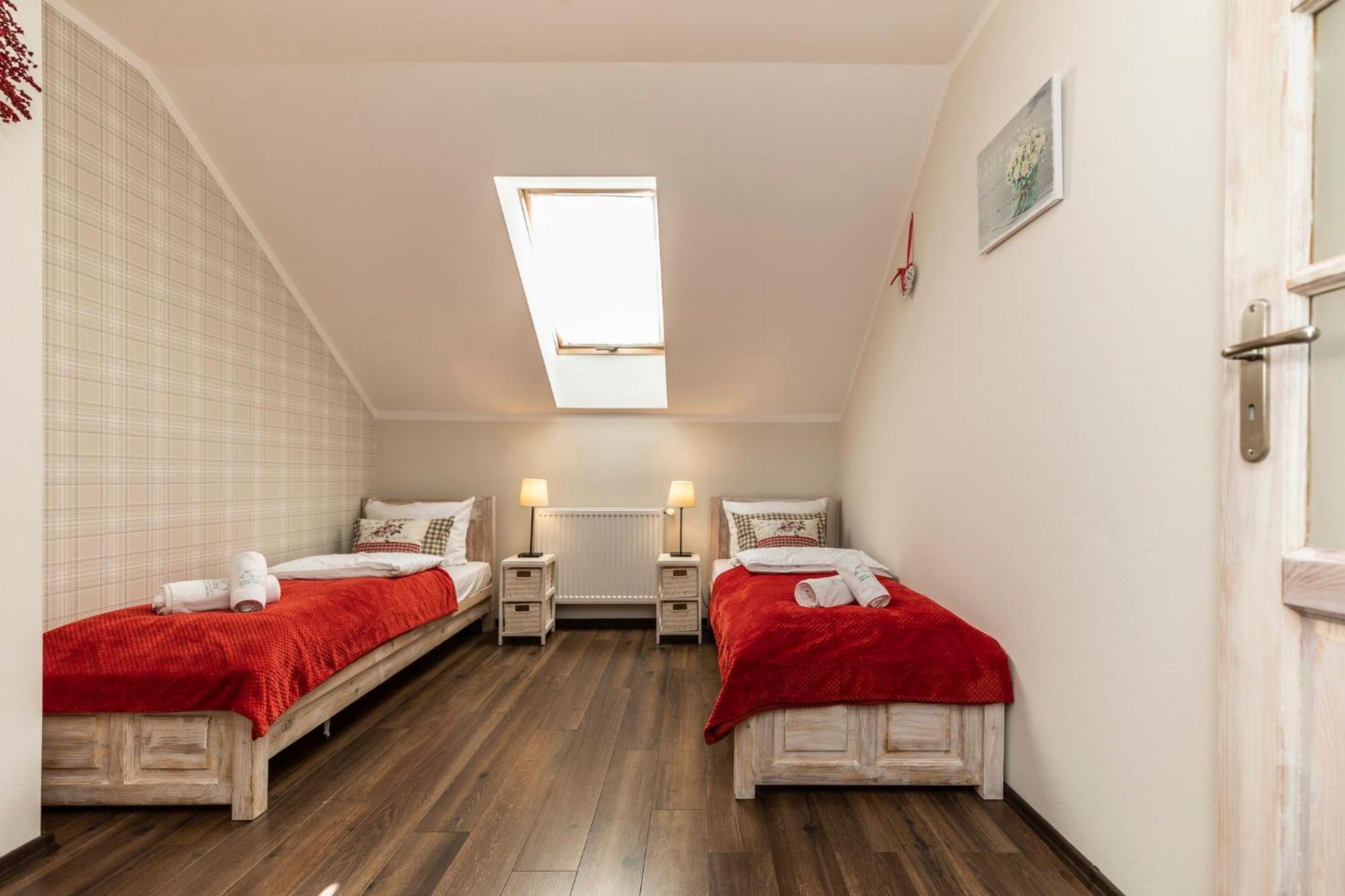 Apartamenty Zielona Owieczka Niedzica Zamek Exterior photo